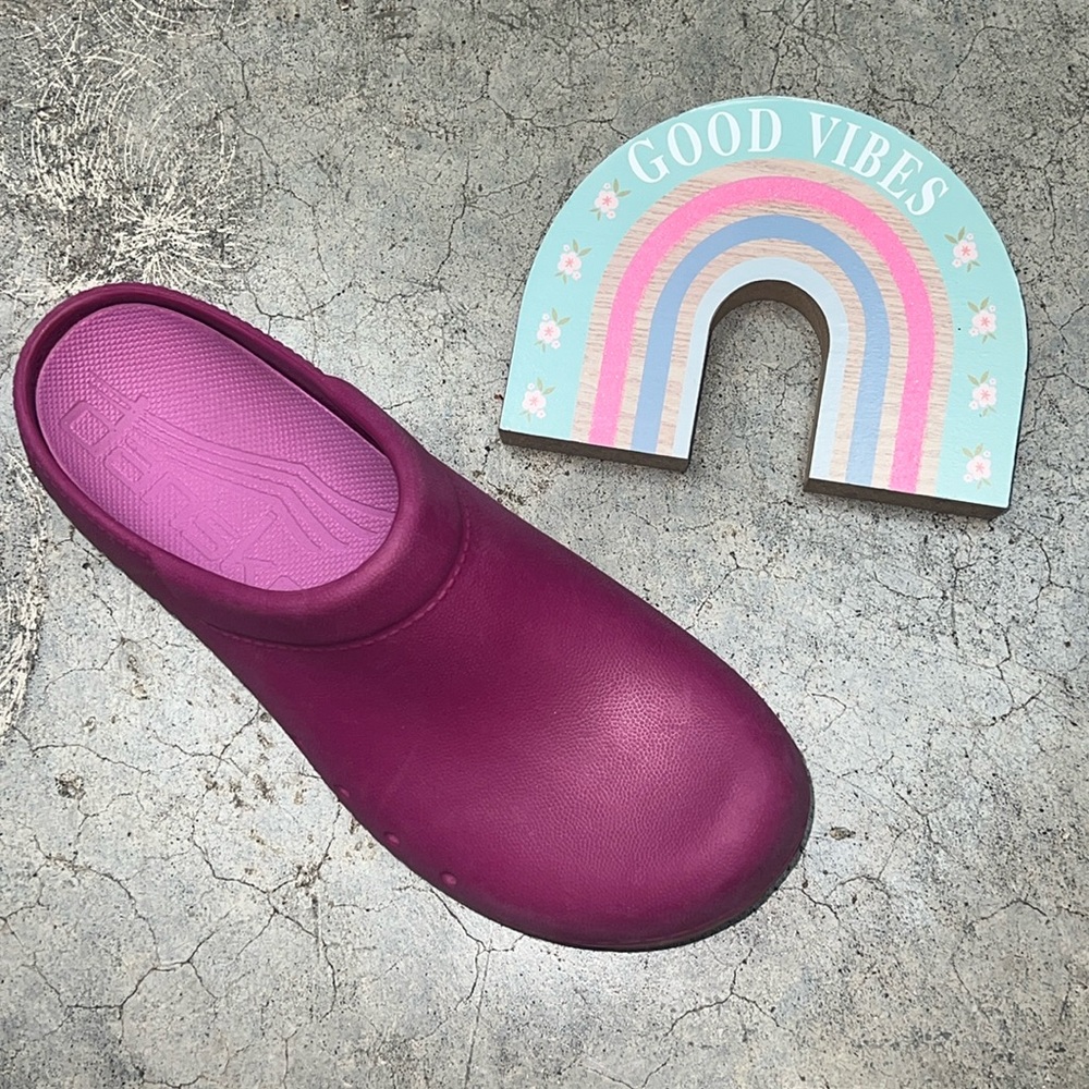 Dansko magenta, rubber clogs